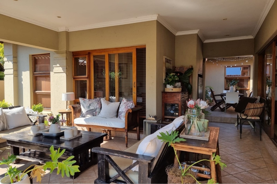 4 Bedroom Property for Sale in Pecanwood Estate North West